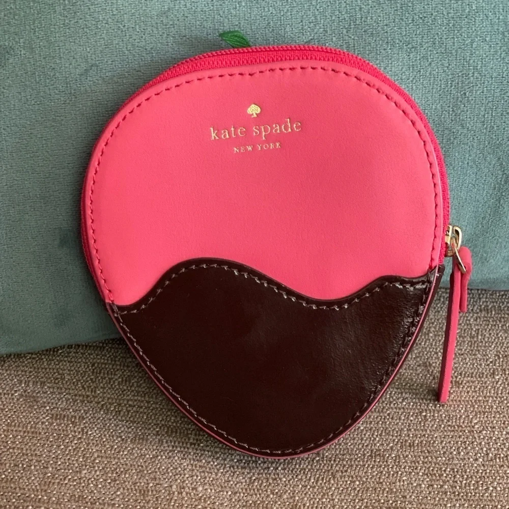 *RARE* Kate Spade Crème de la Crème Strawberry Coin Purse